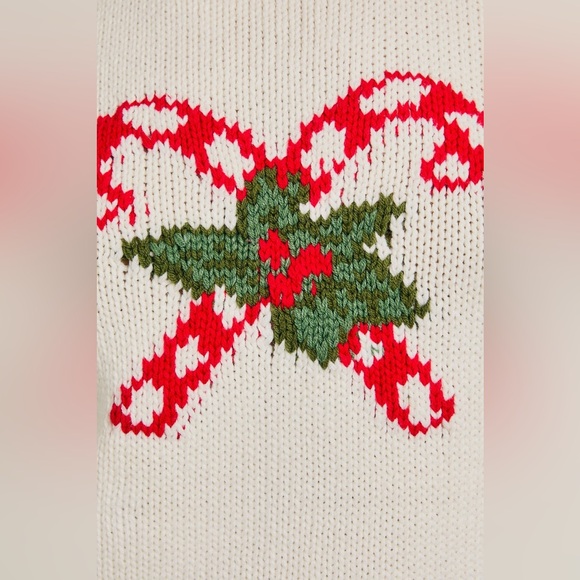 Candy Cane Mistletoe Turtle Neck Sleeveless Graphic Sweater - Le Lis - Picture 3 of 8